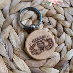 Porte-clés AIRBORNE NEVER FORGET