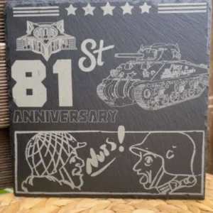 ARDOISE GRAND FORMAT : HOMMAGE À LA SECONDE GUERRE MONDIALE.